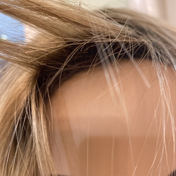 Raquel Welch wig, Vibralite - Picture 7 of 14